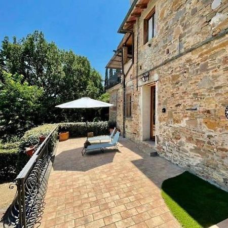 Rustico Jacuzzi & Wine Apartman La Collina Kültér fotó